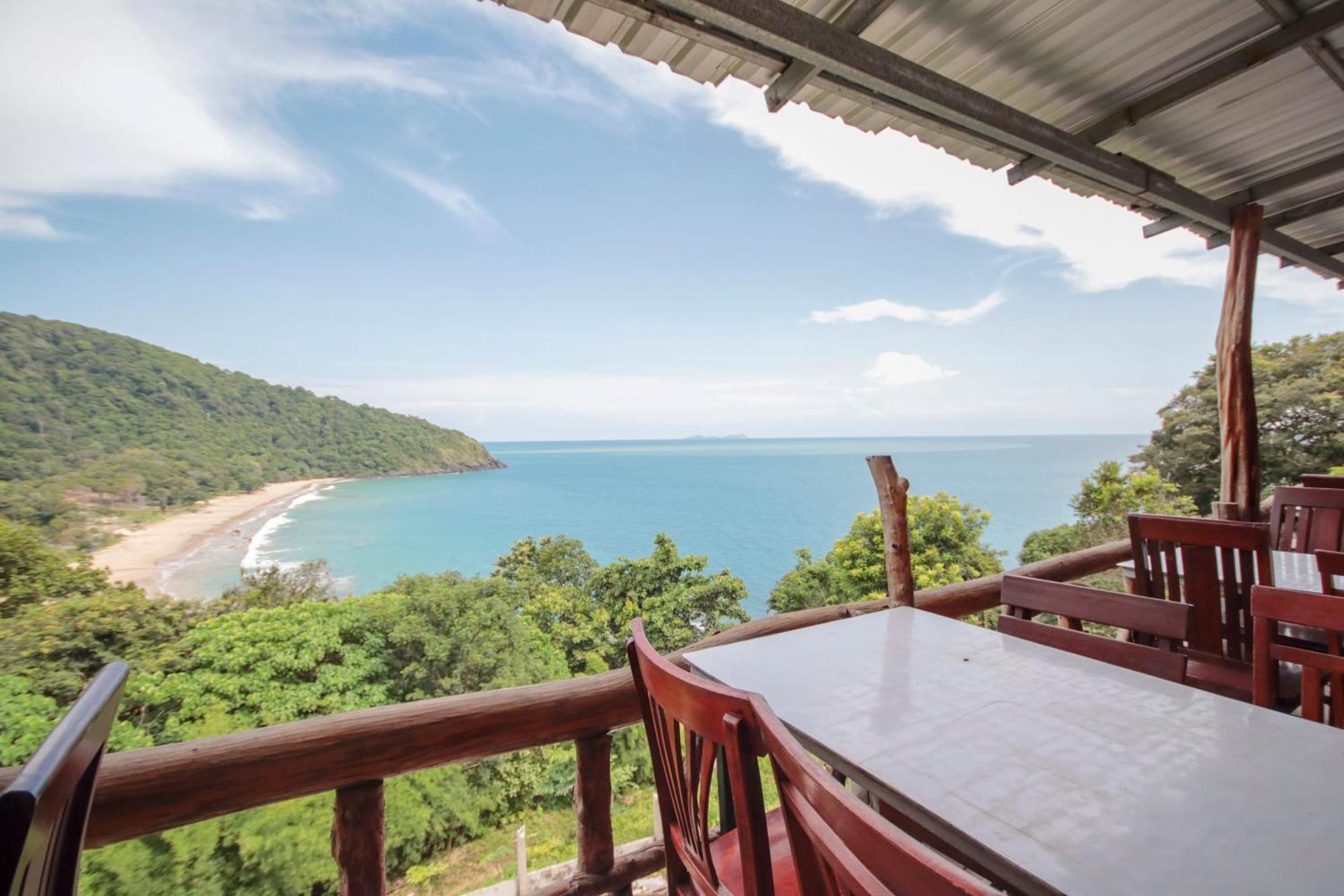 Oyo 1085 Ma Lanta House Hotel เกาะลันตา ภายนอก รูปภาพ