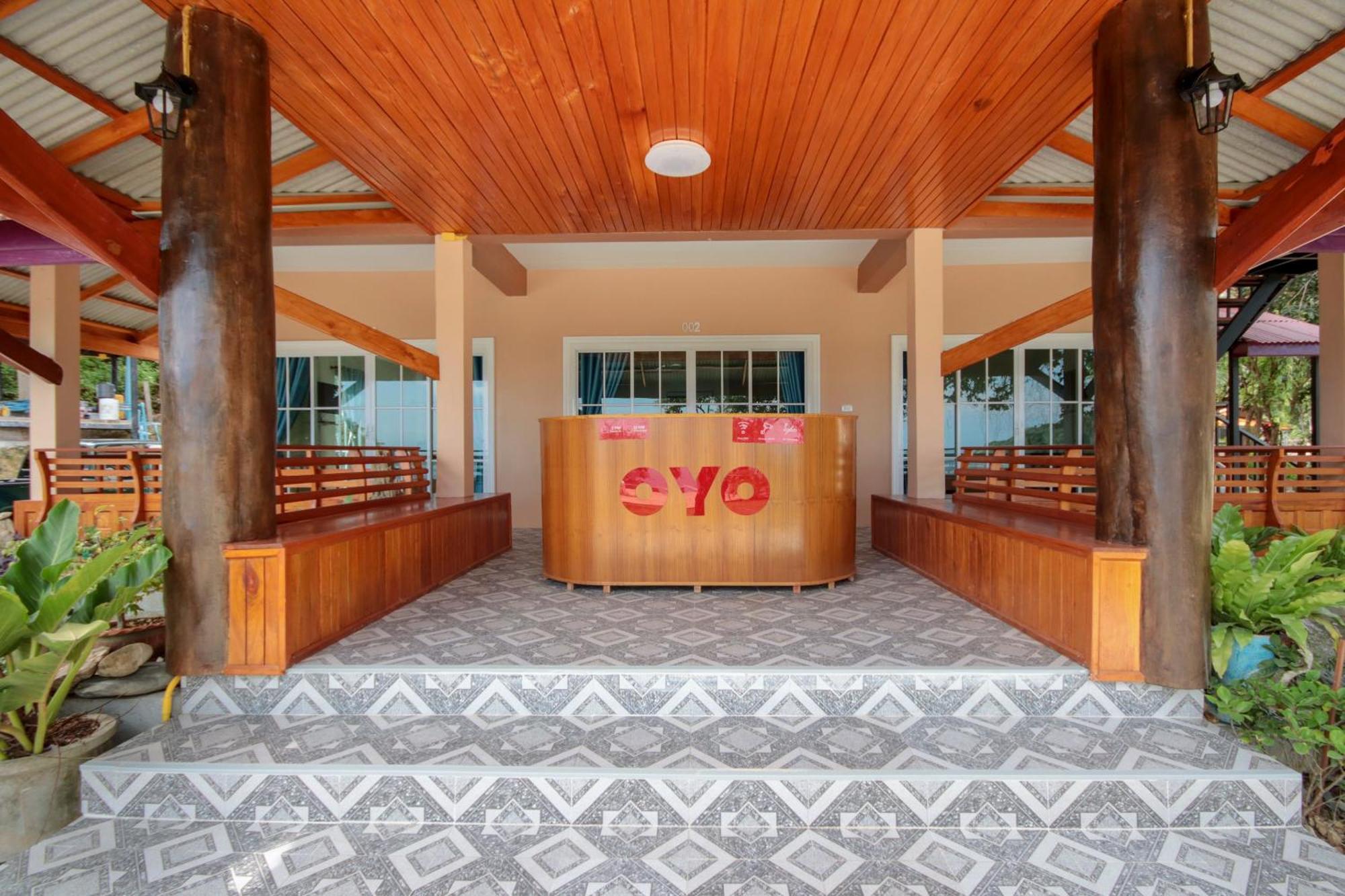 Oyo 1085 Ma Lanta House Hotel เกาะลันตา ภายนอก รูปภาพ