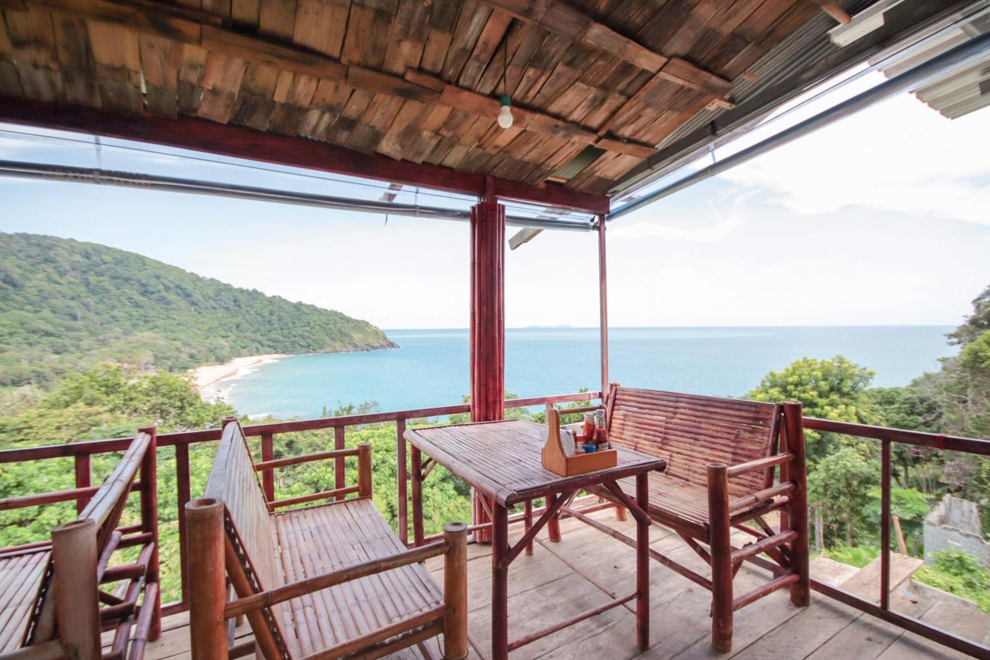 Oyo 1085 Ma Lanta House Hotel เกาะลันตา ภายนอก รูปภาพ